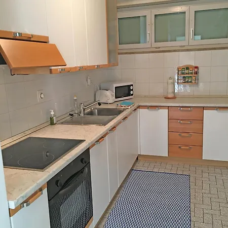 Casa Varesi, 5 Stock By Holap Sa Apartment Locarno