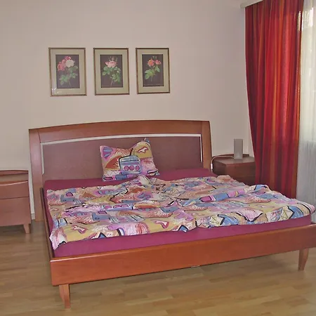 Casa Varesi, 5 Stock By Holap Sa Apartment