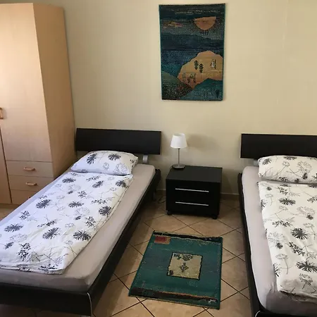 Apartment Casa Varesi, 5 Stock By Holap Sa *