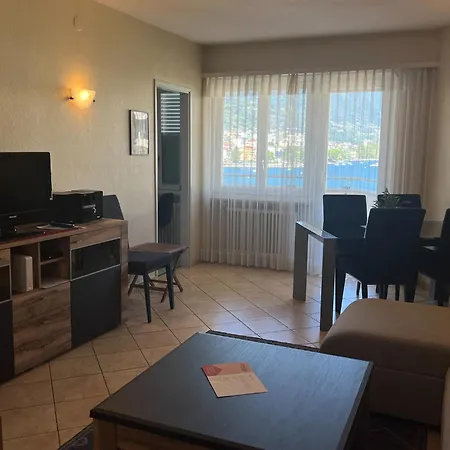Casa Varesi, 5 Stock By Holap Sa Appartement *